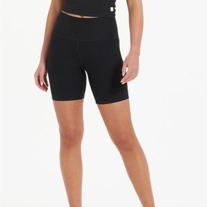 Vuori Clean Elevation Shorty